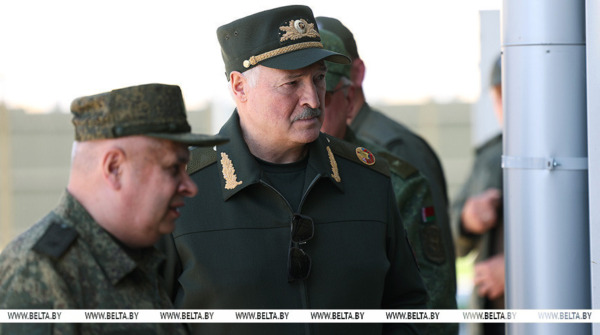 Лукашенко: ни с кем не собираемся воевать, если нас никто не будет трогать