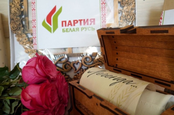 Проект «Трэці — Бацькаў» шагает по стране