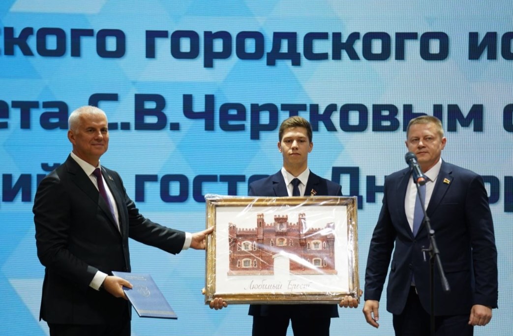 Расстояние дружбе не помеха!