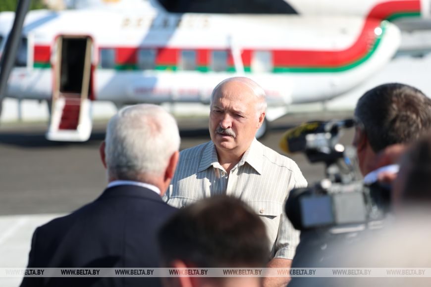 Лукашенко посещает Березовский район
