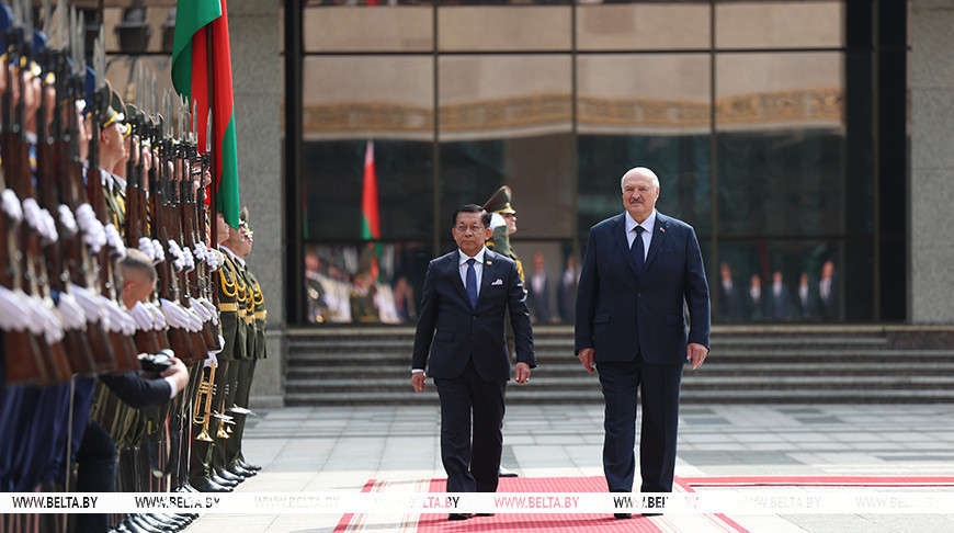 Лукашенко определил сжатые сроки для перехода совместных проектов с Мьянмой к реализации «на земле»