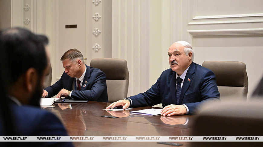 Лукашенко заявил об отсутствии непреодолимых проблем в отношениях Беларуси и Пакистана