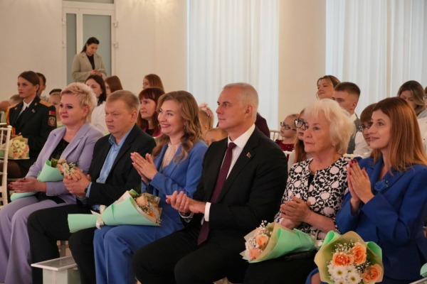 Семейная гармония: торжественный прием по случаю Дня матери и Дня отца состоялся в Могилеве